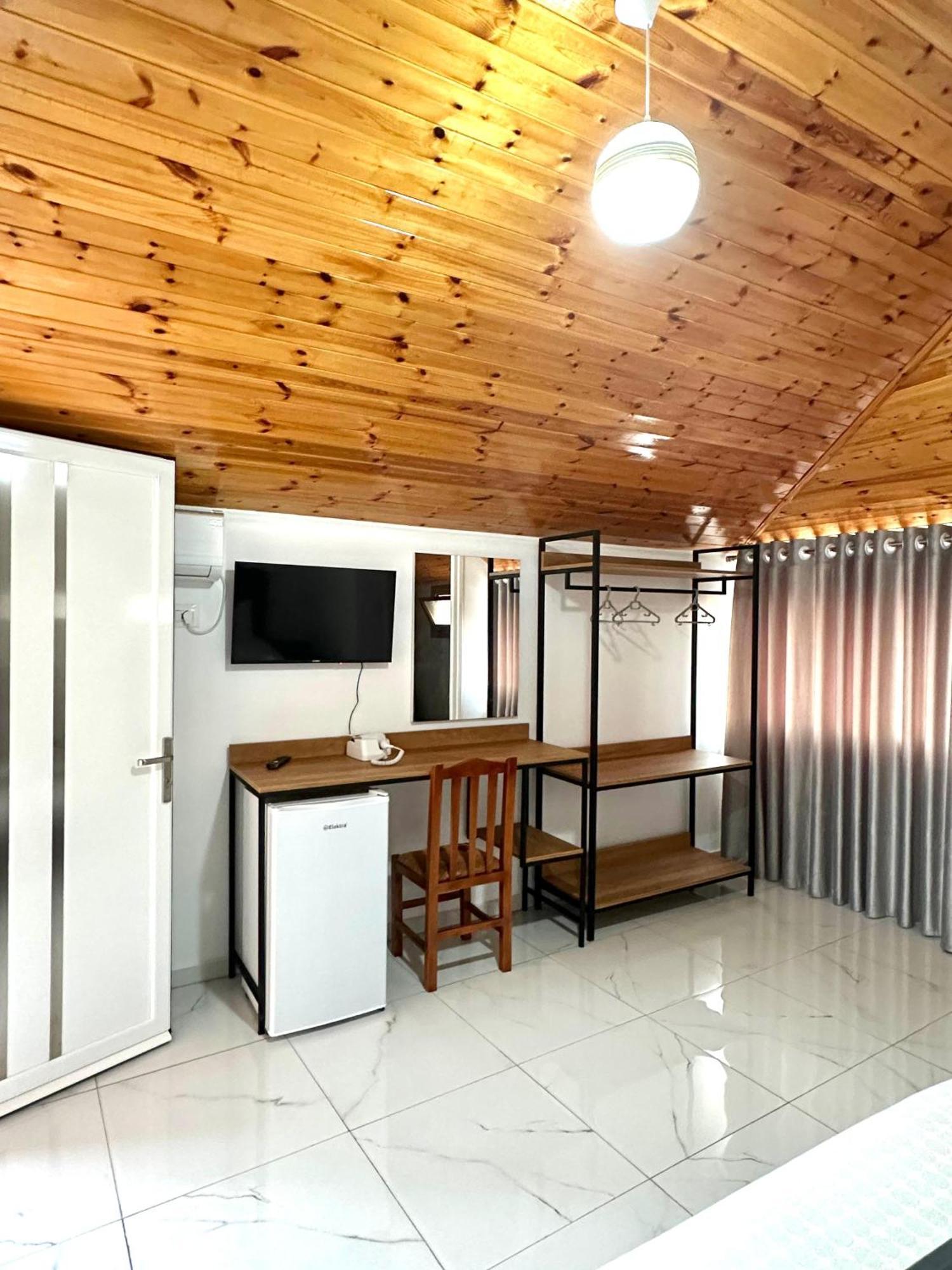 Evelina Ernild Rooms Sarande Exterior photo
